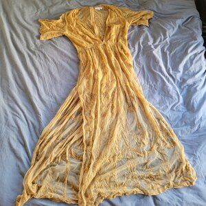 Honey Punch Yellow Lace Maxi Dress Size L